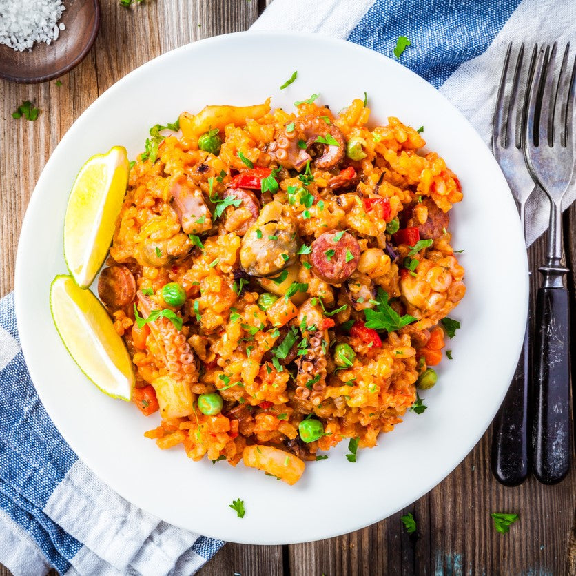 Sicilian Flair Meets Spanish Spice: Italian Sausage Stuffed with Peppers & Onions Paella