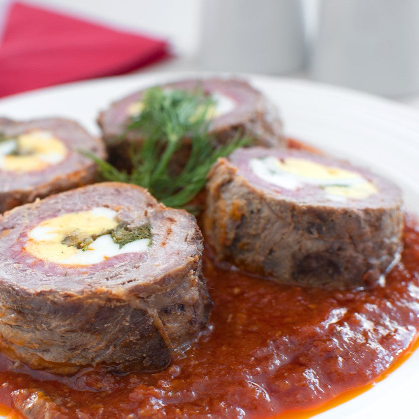 Flavorful Feasts: How to Master Pork Bracciole with Prosciutto and Sage