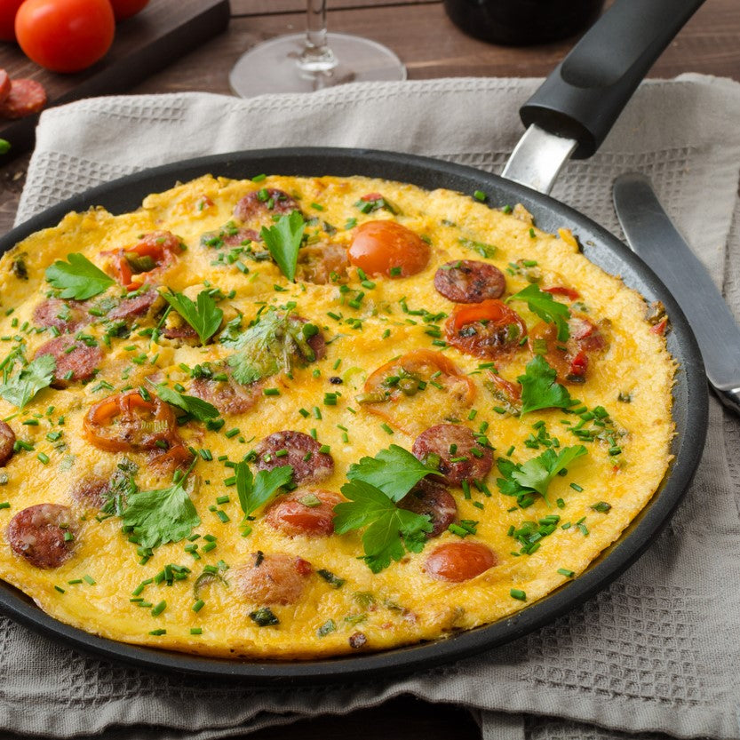 Apple-Licious Breakfast Delight: Sweet Apple Chicken Sausage Frittata